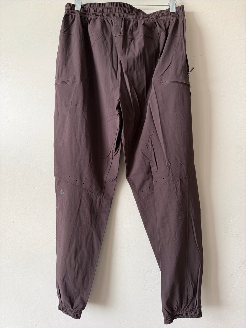Lululemon License to Train Jogger (Rich Espresso - Men’s Large) - Picture 2 of 4